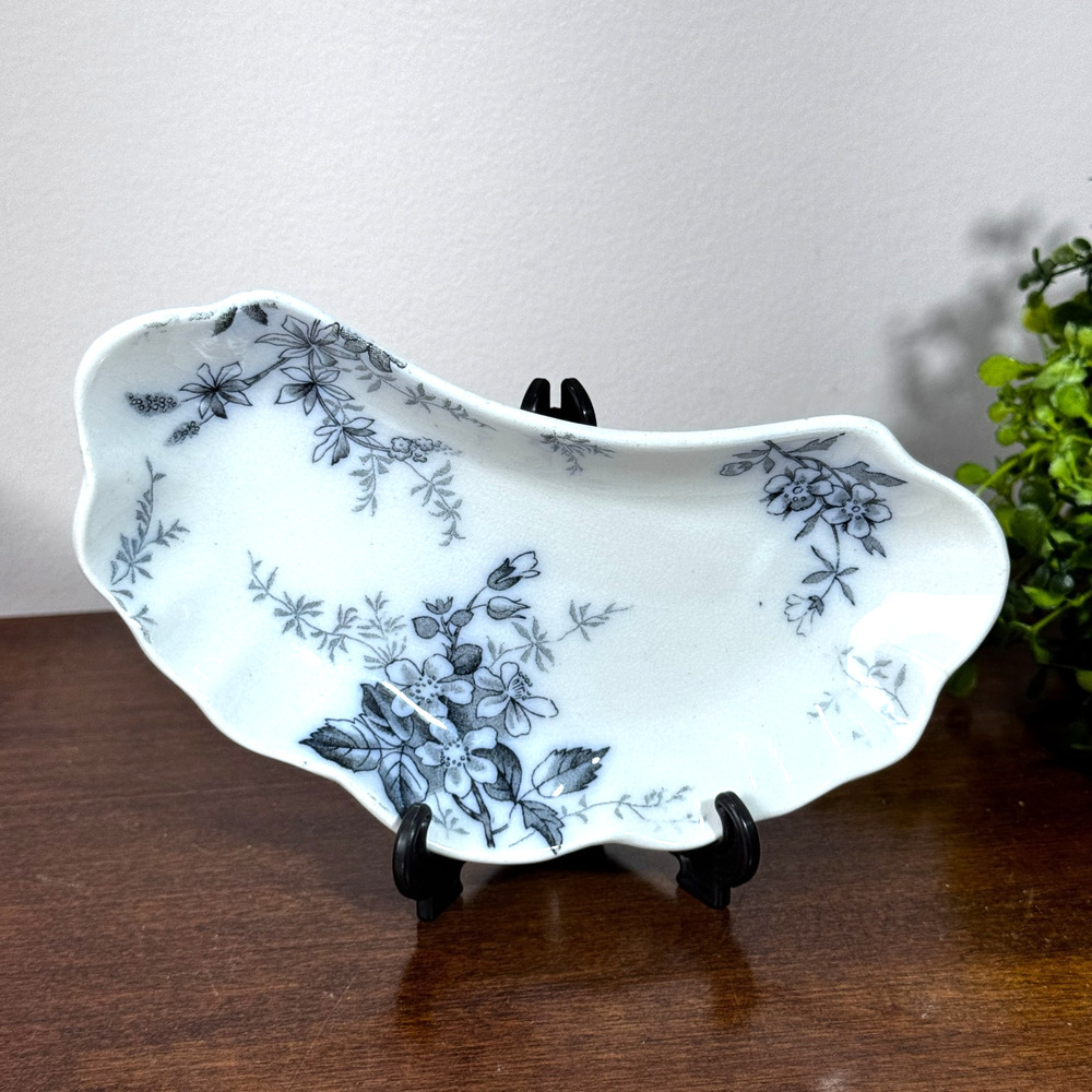 Antique Floral Bone Dish Alfred Meakin Blossom Ironstone Blue White England 6.5"